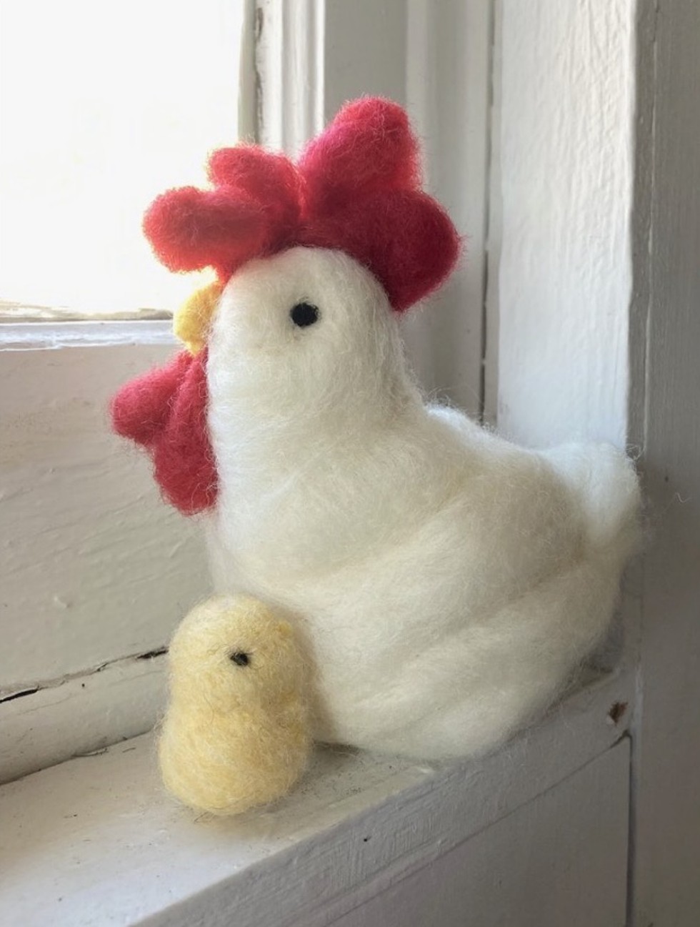 Mama Hen and Baby Chick