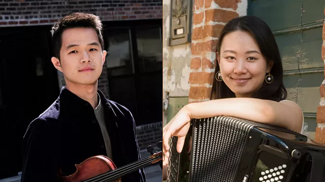 Image: Lun Li, violin & Hanzhi Wang, accordion | Music & Meditation in the Garden