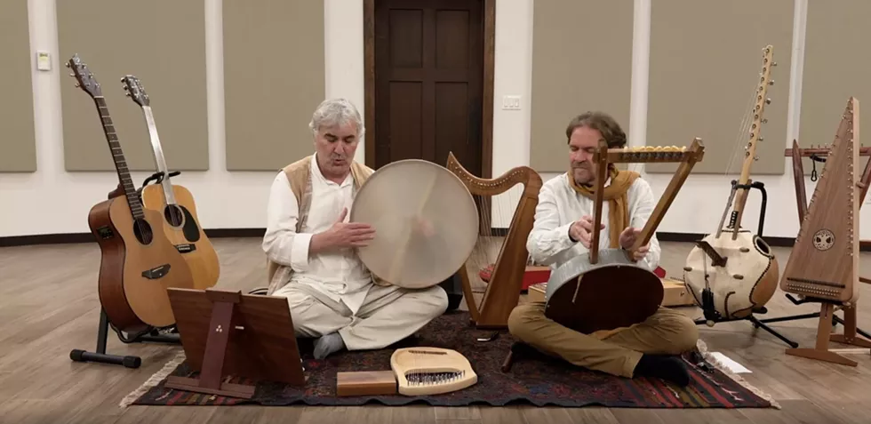 Timothy Hill and Sasha Bogdanowitsch are Lyraccord