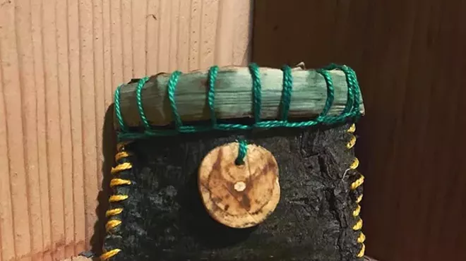 Image: Make a Pine Bark Basket