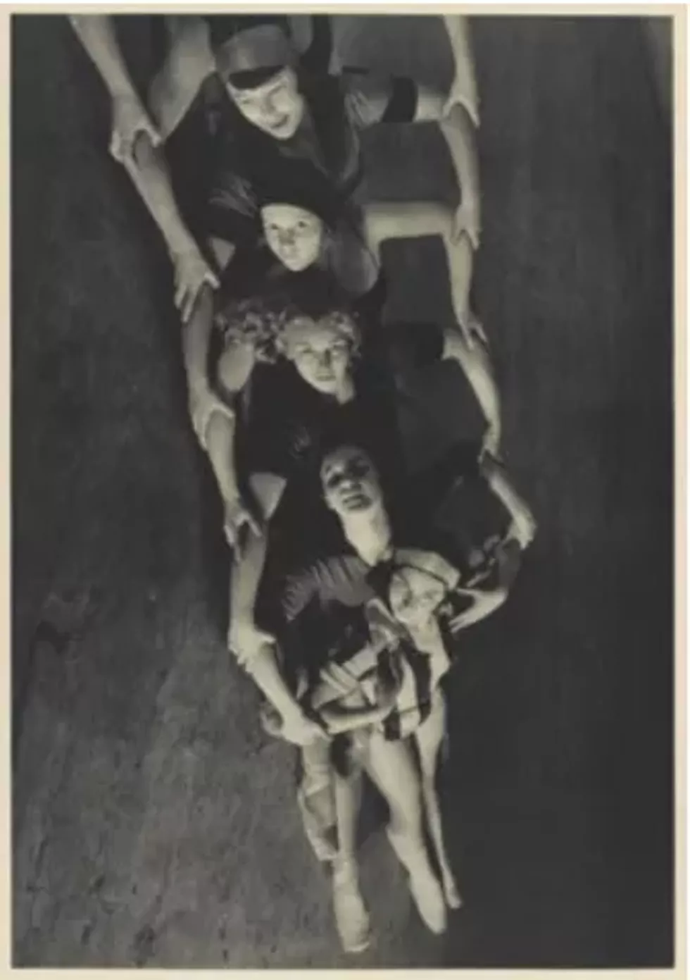 Margaret Bourke-White, Chain Belt Movement: Machine Dance, Moscow Ballet School, 1931.