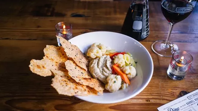Image: Pairing Wine & Hummus