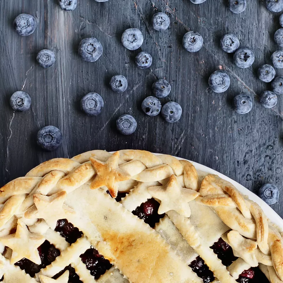 dewey-hall-pie-contest-photo.webp