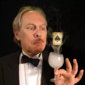 Image: Peter Samelson Up Close: An Evening of Theatrical Magic