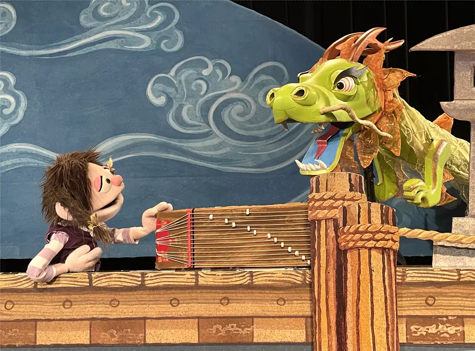 Paulette meets a dragon in Japan