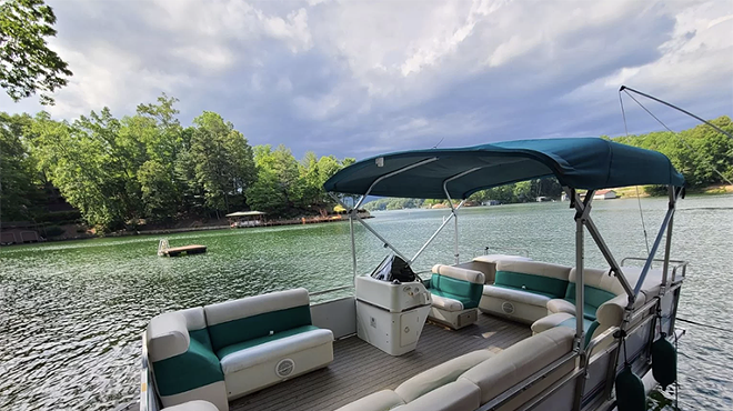 Image: "Pontoon"