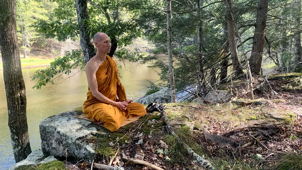 The Ashokan Meditation Center specializes in the traditional Theravāda Buddhist meditation of Thailand.
