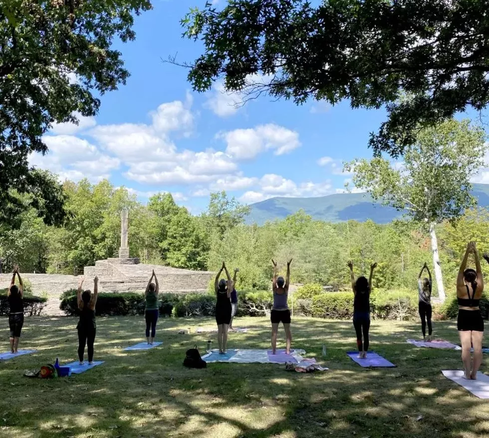 yoga-class-768x688.webp