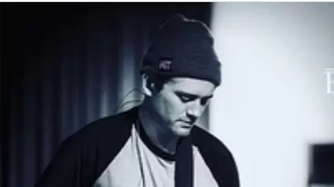 Image: Scott Martin Live on electric guitar