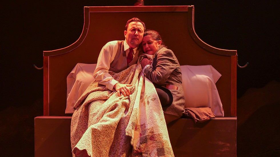 Paul Herbig and Jessica Lòpez-Barkl in Shadowland's "Hound of the Baskervilles," adapted from Sir Arthur Conan Doyle’s crime novel Hound of the Baskervilles.