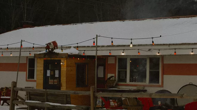 Image: Tannersville BBQ: A New Dive Bar + Barbecue Joint on the Lake