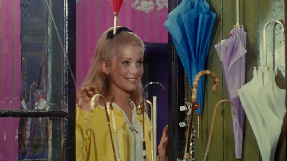umbrellasofcherbourg.webp