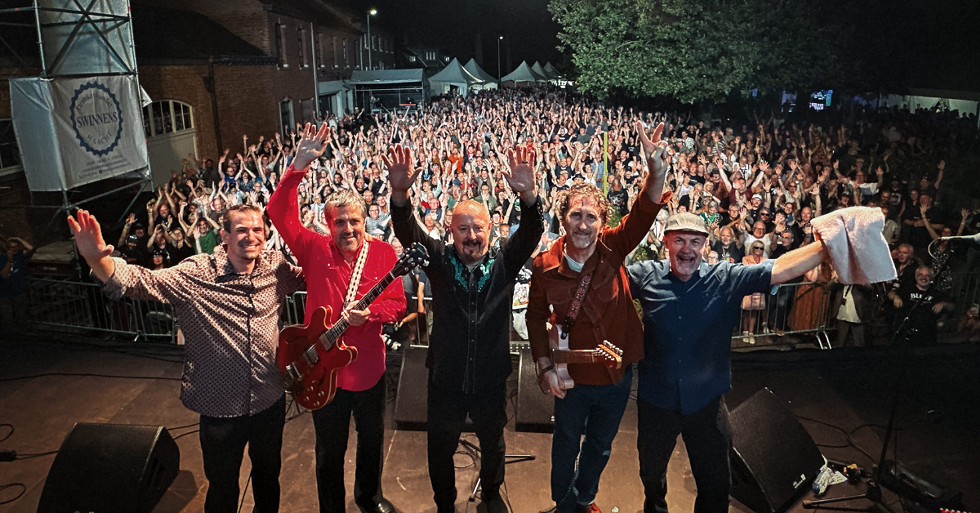 fabulous-thunderbirds-temp-horizontal.png