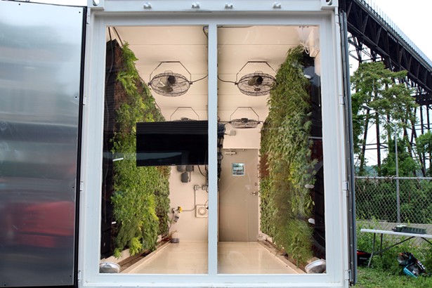 Farmers &amp; Chefs Takes Farm-Fresh to New Heights with Vertical Gardens