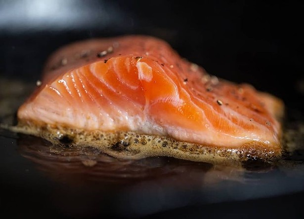 It's No Fluke: 3 Local Companies Delivering Fresh Seafood to Your Door