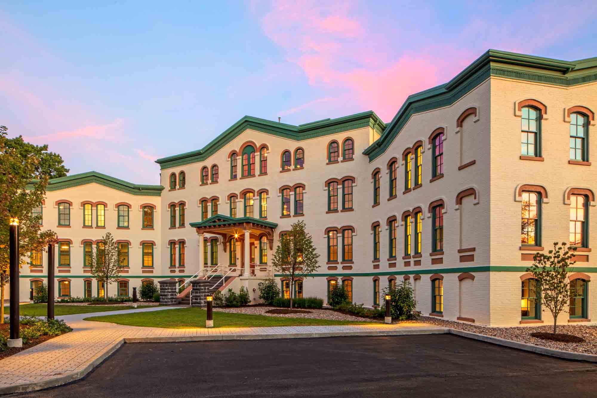 Senior Saratoga Springs Apartments for Rent. Low income senior