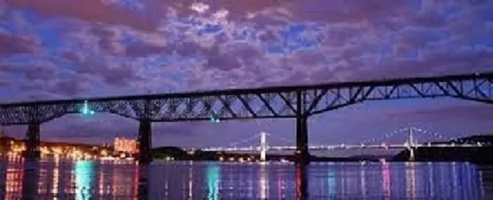 walkway-at-night.webp