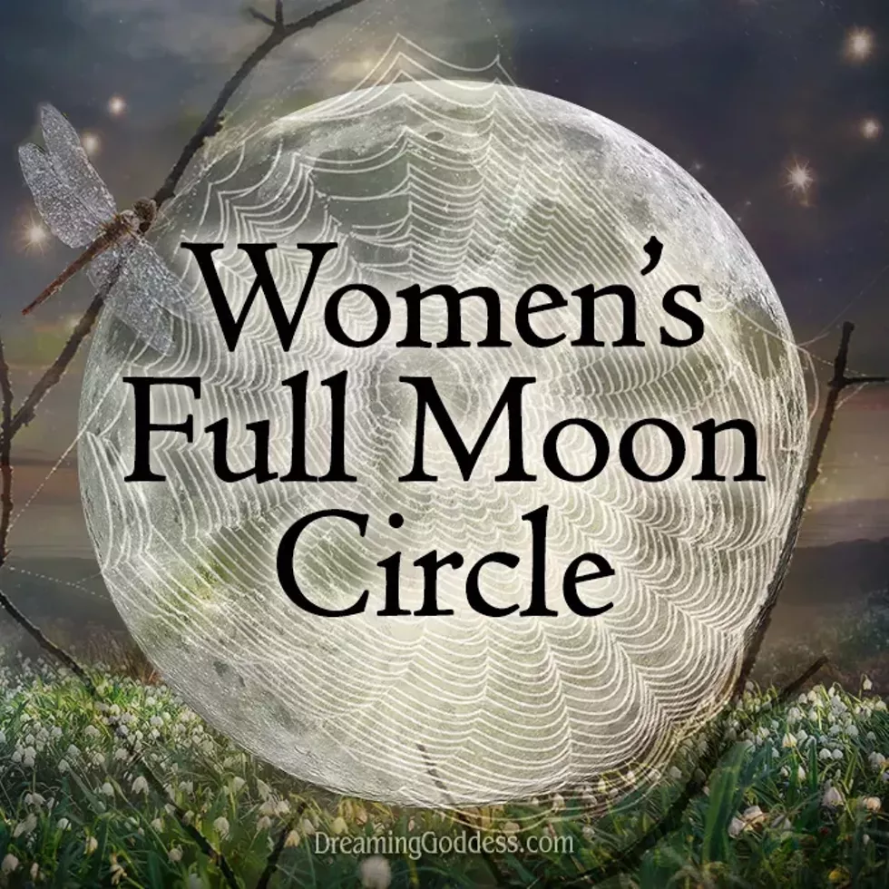 dg_web_full_moon_circle_700x700_copy.webp