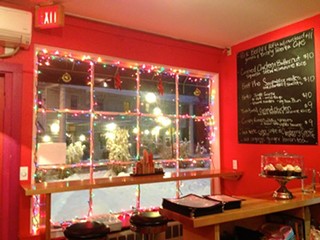 Yum Yum Noodle Bar in Woodstock: Hot Soup & Snow